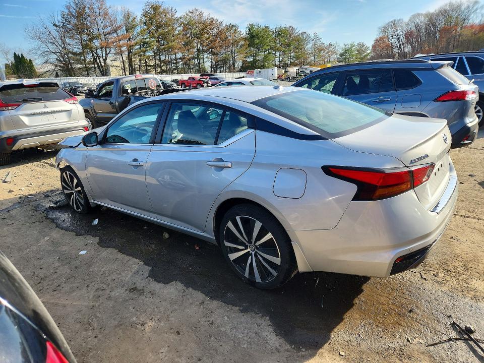 2021 Nissan Altima მანქანა იყიდება აუქციონზე, vin: 1N4BL4CW2MN397457, აუქციონის ნომერი: 49279366