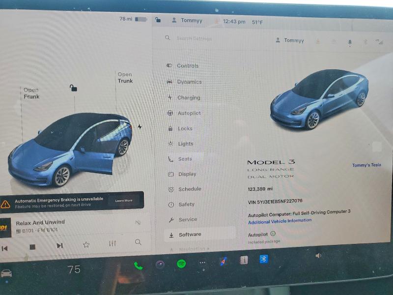 49611426 :رقم المزاد ، 5YJ3E1EB5NF227076 vin ، 2022 Tesla Model 3 مزاد بيع