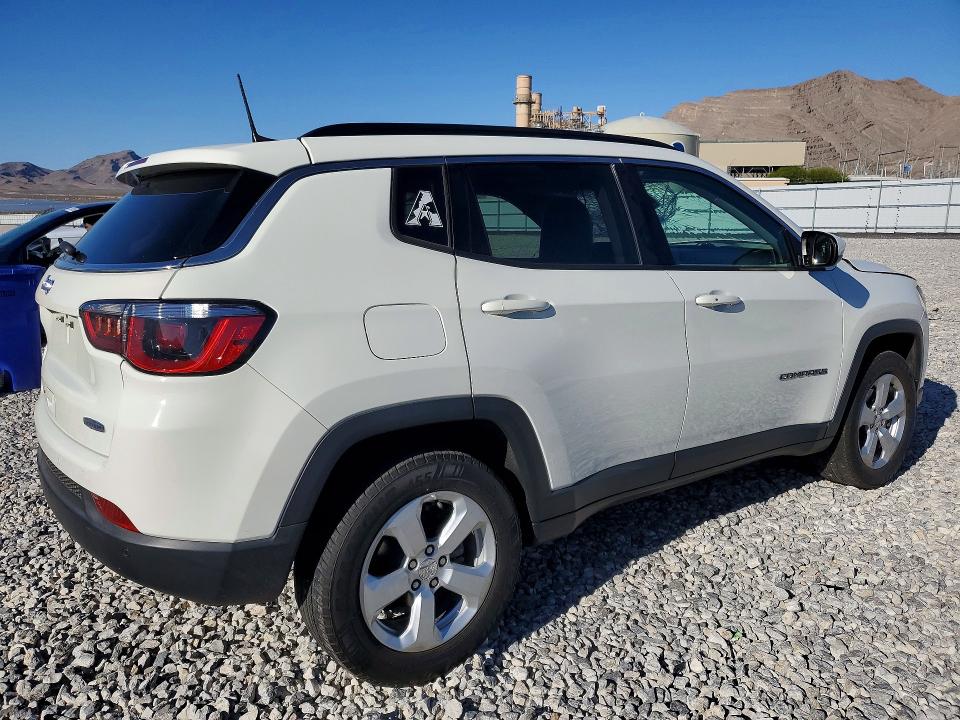 2017 Jeep Compass მანქანა იყიდება აუქციონზე, vin: 3C4NJDBB9HT688653, აუქციონის ნომერი: 51841906