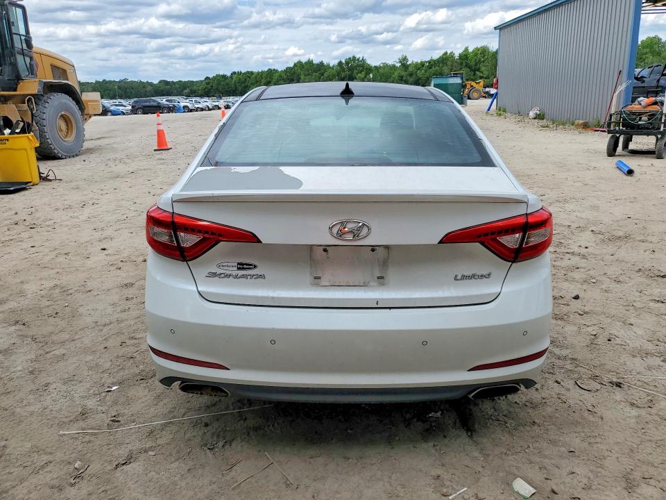 51689086 :رقم المزاد ، 5NPE34AF9FH240943 vin ، 2015 Hyundai Sonata مزاد بيع