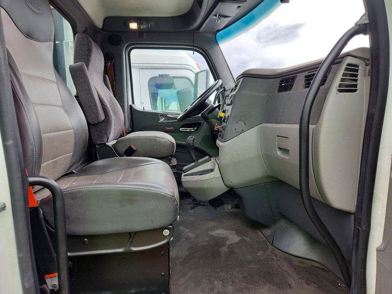 Продаж на аукціоні авто 2015 Peterbilt 579, vin: 1XPBA48X7FD299355, номер лоту: 50612786