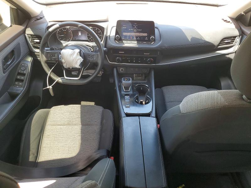 50744796 :رقم المزاد ، 5N1BT3AA5NC702521 vin ، 2022 Nissan Rogue مزاد بيع