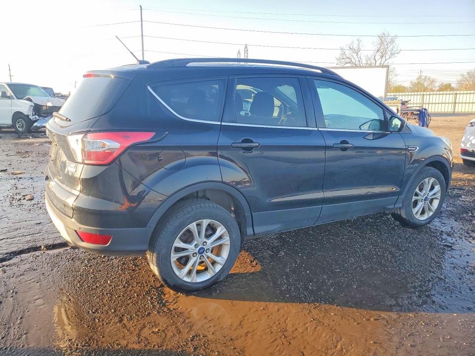 Продажа на аукционе авто 2017 Ford Escape, vin: 1FMCU9G95HUE14708, номер лота: 50575616