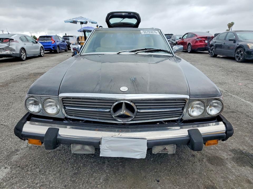 1985 Mercedes-benz 380 მანქანა იყიდება აუქციონზე, vin: WDBBA45C2FA023989, აუქციონის ნომერი: 50705876