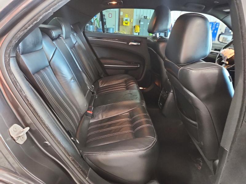 51656116 :رقم المزاد ، 2C3CCABG2JH214445 vin ، 2018 Chrysler 300 مزاد بيع