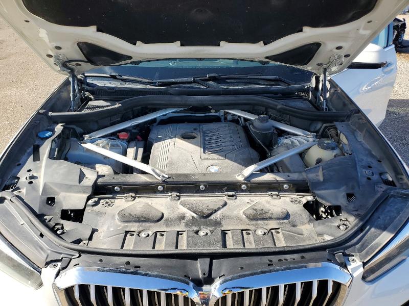 51245536 :رقم المزاد ، 5UXCR6C08L9B94442 vin ، 2020 Bmw X5 مزاد بيع