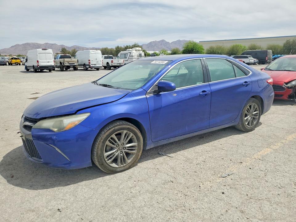 75274395 :رقم المزاد ، 4T1BF1FK8GU507118 vin ، 2016 Toyota Camry مزاد بيع