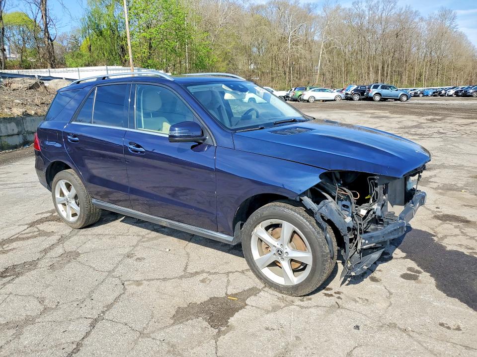 Продажа на аукционе авто 2017 Mercedes-benz Gle, vin: 4JGDA5HB8HA969693, номер лота: 49586476