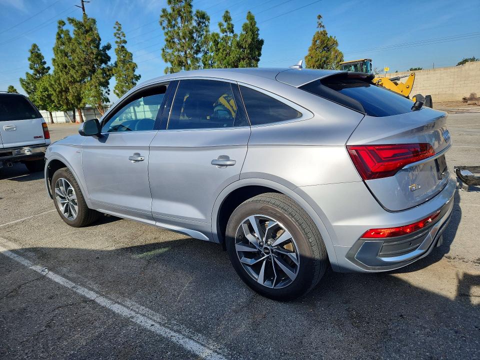 50613986 :رقم المزاد ، WA15AAFY8N2127736 vin ، 2022 Audi Q5 مزاد بيع
