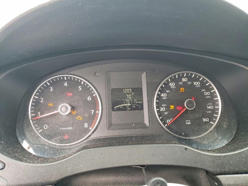 2014 Volkswagen Jetta მანქანა იყიდება აუქციონზე, vin: 3VWB17AJ5EM367144, აუქციონის ნომერი: 50413726
