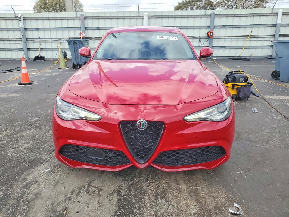 2019 Alfa Romeo Giulia მანქანა იყიდება აუქციონზე, vin: ZARFAMAN4K7599798, აუქციონის ნომერი: 48739696