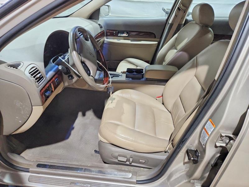 49051596 :رقم المزاد ، 1LNHM87A4YY601845 vin ، 2000 Lincoln Townhouse Ls مزاد بيع