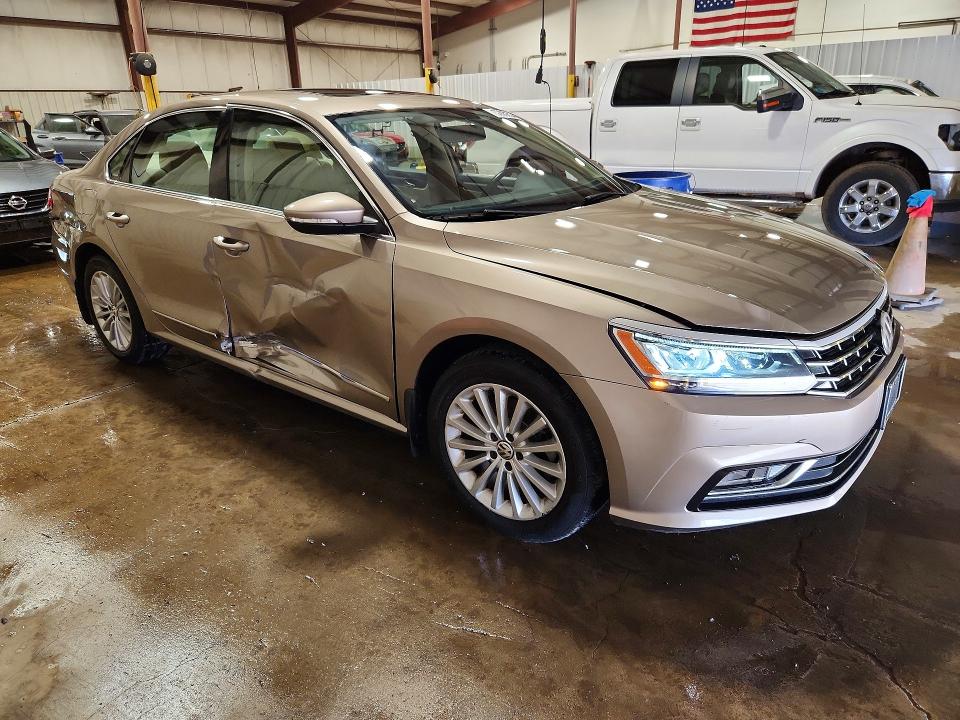 2016 Volkswagen Passat მანქანა იყიდება აუქციონზე, vin: 1VWBT7A32GC047974, აუქციონის ნომერი: 50050546