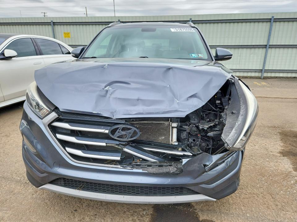51875596 :رقم المزاد ، KM8J3CAL7JU758932 vin ، 2018 Hyundai Tucson مزاد بيع