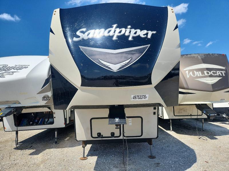 63730536 :رقم المزاد ، 4X4FSAP29JJ037314 vin ، 2018 Foresriver Sandpiper مزاد بيع