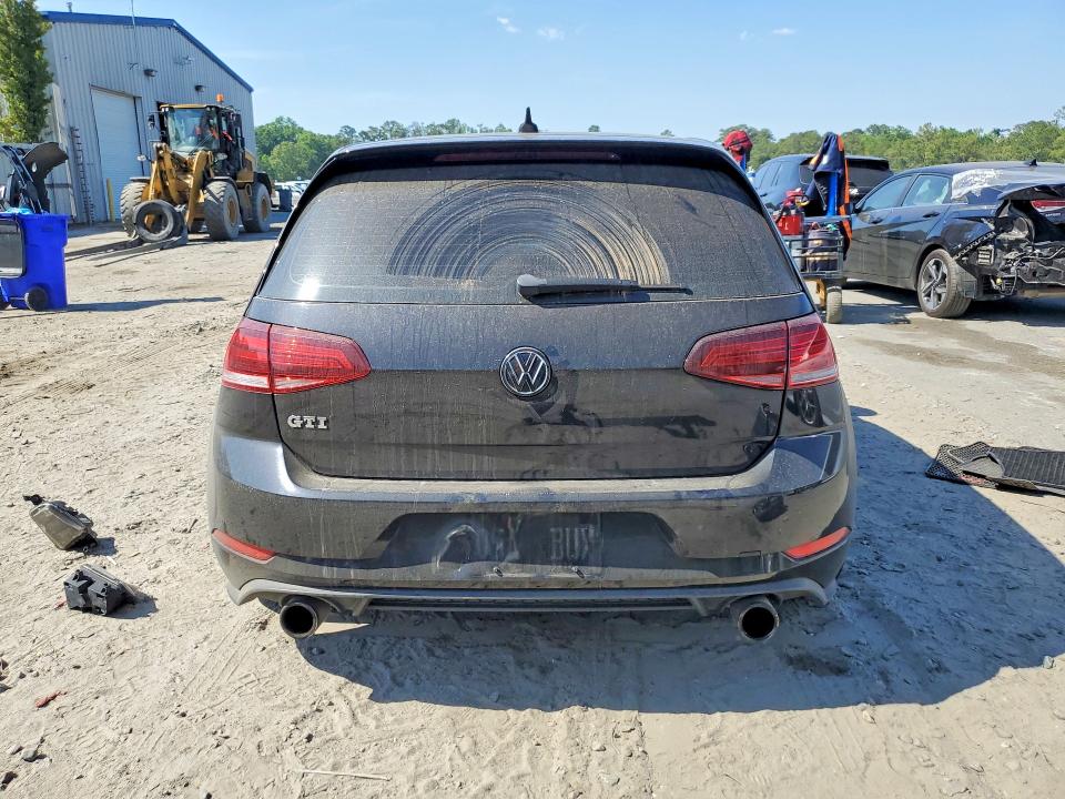 2018 Volkswagen Gti მანქანა იყიდება აუქციონზე, vin: 3VW447AU1JM251783, აუქციონის ნომერი: 50623406