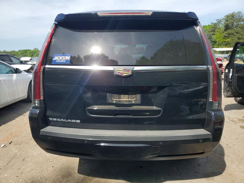49904776 :رقم المزاد ، 1GYS3BKJ8JR318537 vin ، 2018 Cadillac Escalade مزاد بيع