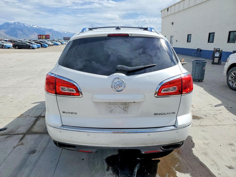 49421516 :رقم المزاد ، 5GAKRAKD2HJ215990 vin ، 2017 Buick Enclave مزاد بيع