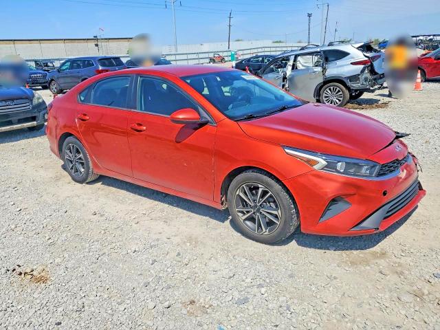2024 Kia Forte მანქანა იყიდება აუქციონზე, vin: 3KPF24AD0RE729519, აუქციონის ნომერი: 50850156