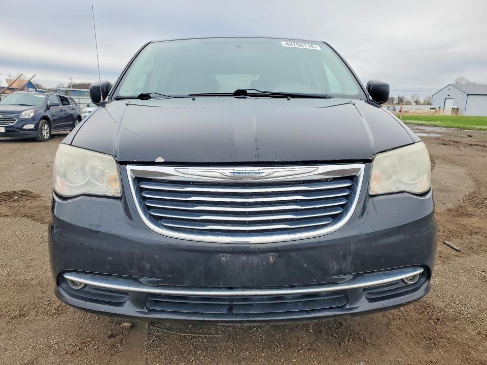 2013 Chrysler Town & Country მანქანა იყიდება აუქციონზე, vin: 2C4RC1BG3DR510739, აუქციონის ნომერი: 48706116