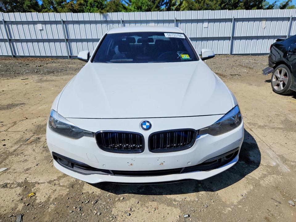 50733766 :رقم المزاد ، WBA8E5G50GNT94600 vin ، 2016 Bmw 320 مزاد بيع
