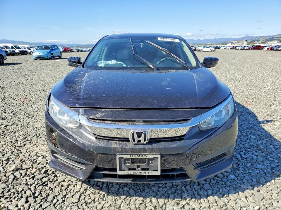 Продажа на аукционе авто 2017 Honda Civic, vin: 2HGFC2F70HH501092, номер лота: 49982996