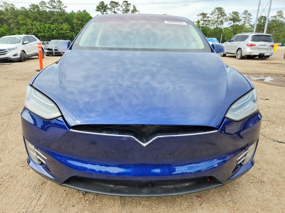Продаж на аукціоні авто 2017 Tesla Model X, vin: 5YJXCBE20HF039616, номер лоту: 50606256