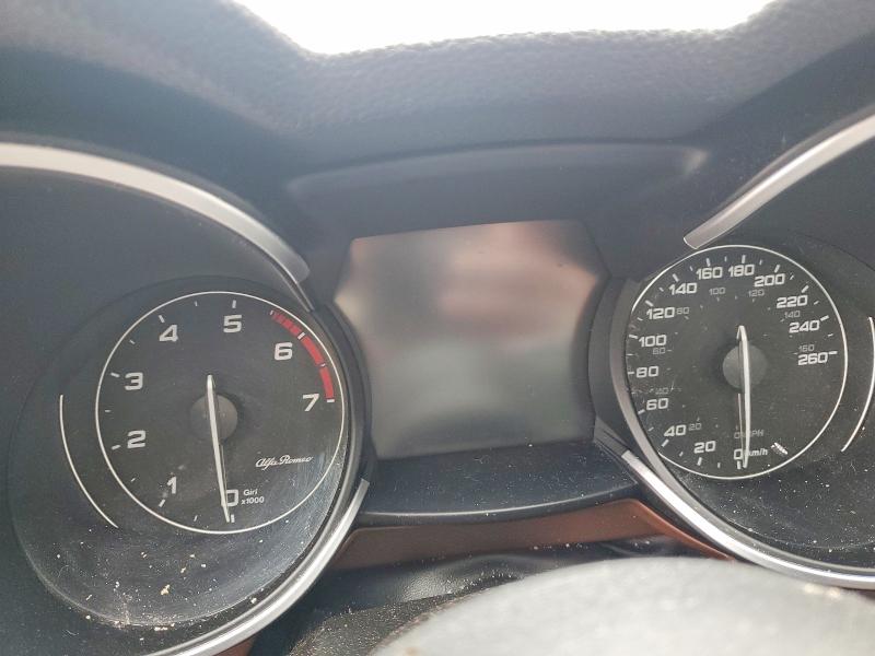 2018 Alfa Romeo Stelvio მანქანა იყიდება აუქციონზე, vin: ZASFAKPN8J7C00483, აუქციონის ნომერი: 49170856
