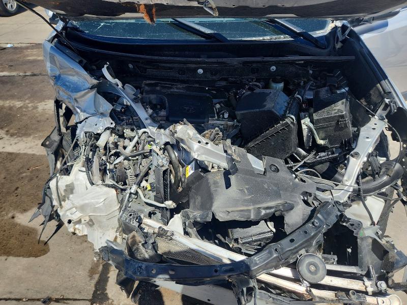 51275636 :رقم المزاد ، JTMRFREV5JJ211172 vin ، 2018 Toyota Rav4 مزاد بيع
