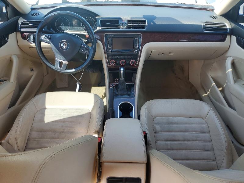 49130476 :رقم المزاد ، 1VWCN7A33DC092092 vin ، 2013 Volkswagen Passat مزاد بيع