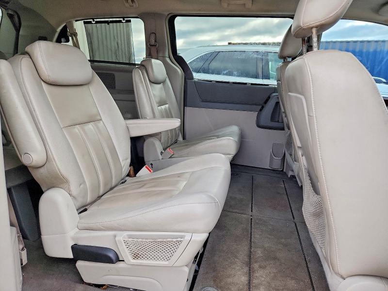 Продажа на аукционе авто 2010 Chrysler Town & Country, vin: 2A4RR5DX8AR185966, номер лота: 51184636