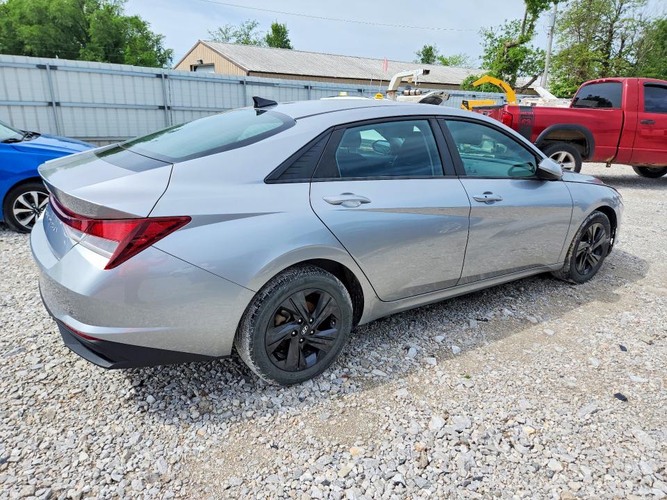 79784085 :رقم المزاد ، 5NPLM4AG2MH024247 vin ، 2021 Hyundai Elantra مزاد بيع