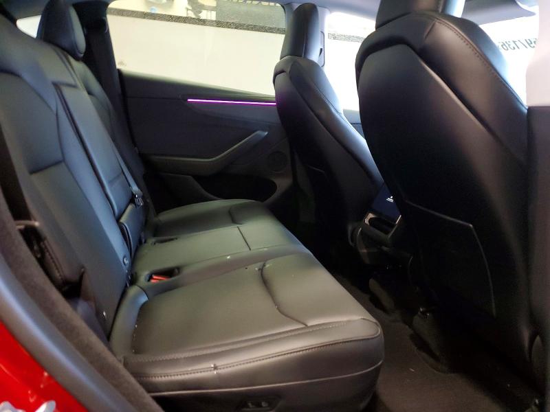 51597136 :رقم المزاد ، 7SAYGDED2TA611509 vin ، 2026 Tesla Model Y مزاد بيع