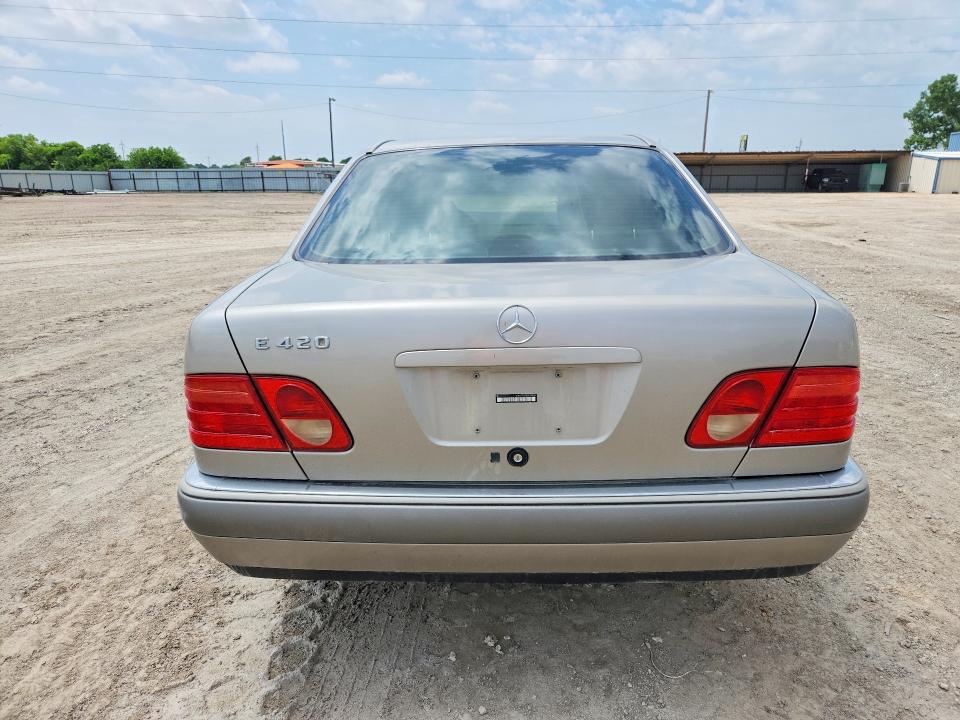 51303606 :رقم المزاد ، WDBJF72F8VA316324 vin ، 1997 Mercedes-benz E مزاد بيع