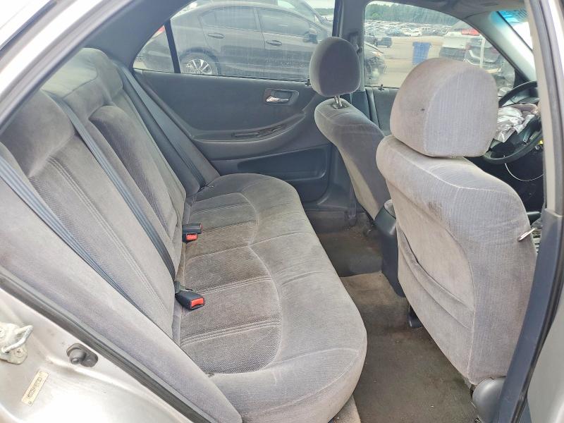 1999 Honda Accord მანქანა იყიდება აუქციონზე, vin: 1HGCG564XXA071017, აუქციონის ნომერი: 52050106
