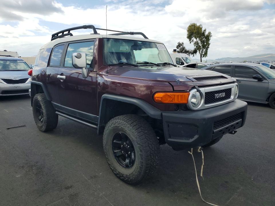 51299476 :رقم المزاد ، JTEBU11F270049180 vin ، 2007 Toyota Fj Cruiser مزاد بيع