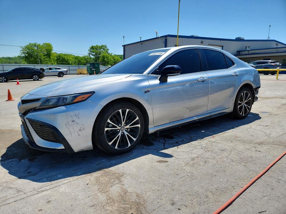 50431116 :رقم المزاد ، 4T1G11AKXPU810137 vin ، 2023 Toyota Camry مزاد بيع