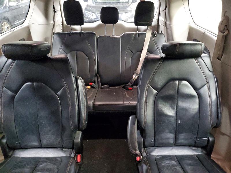 48753896 :رقم المزاد ، 2C4RC1BG2KR650357 vin ، 2019 Chrysler Pacifica مزاد بيع
