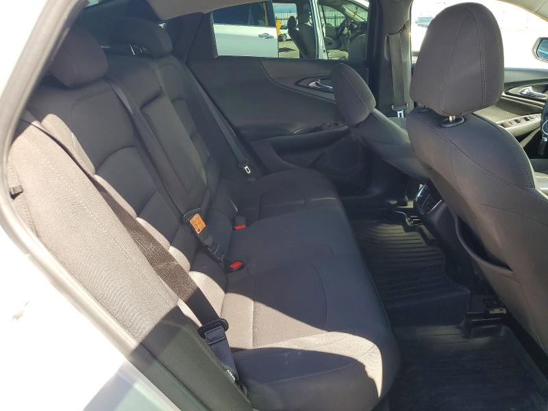 Продаж на аукціоні авто 2018 Chevrolet Malibu, vin: 1G1ZD5ST4JF245391, номер лоту: 49927966
