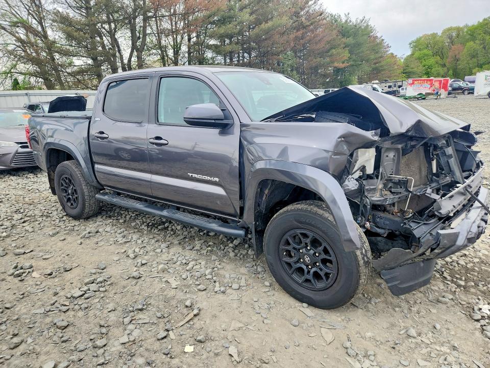 51514796 :رقم المزاد ، 3TYCZ5AN1MT021635 vin ، 2021 Toyota Tacoma مزاد بيع