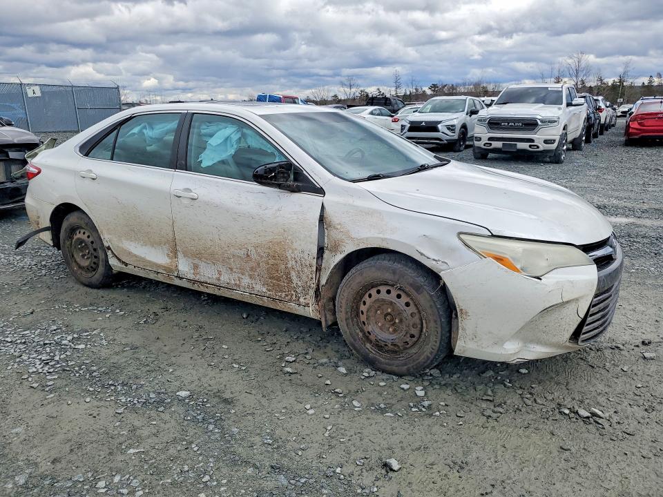 Продаж на аукціоні авто 2015 Toyota Camry, vin: 4T1BF1FK2FU936270, номер лоту: 48641936