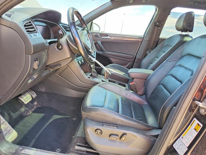 50074556 :رقم المزاد ، 3VV4B7AX5JM211856 vin ، 2018 Volkswagen Tiguan مزاد بيع