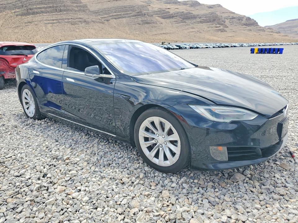 Продажа на аукционе авто 2016 Tesla Model S, vin: 5YJSA1E20GF168318, номер лота: 50943066