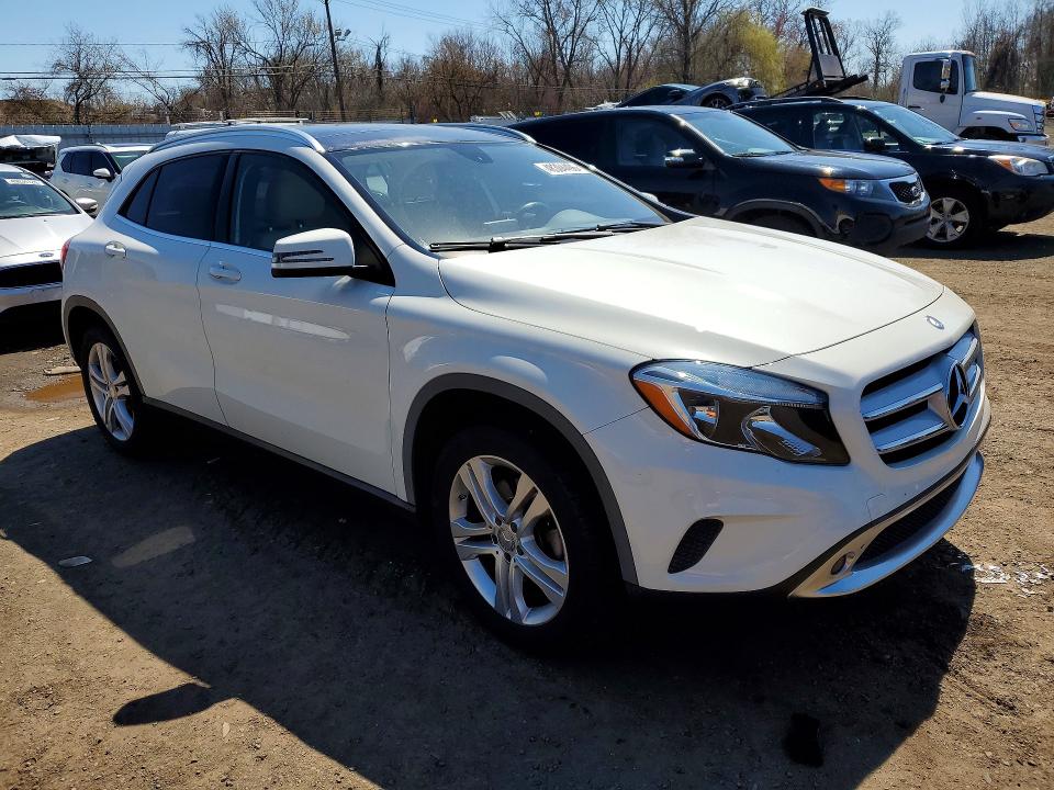 Продаж на аукціоні авто 2015 Mercedes-benz Gla, vin: WDCTG4GB5FJ184243, номер лоту: 48304496