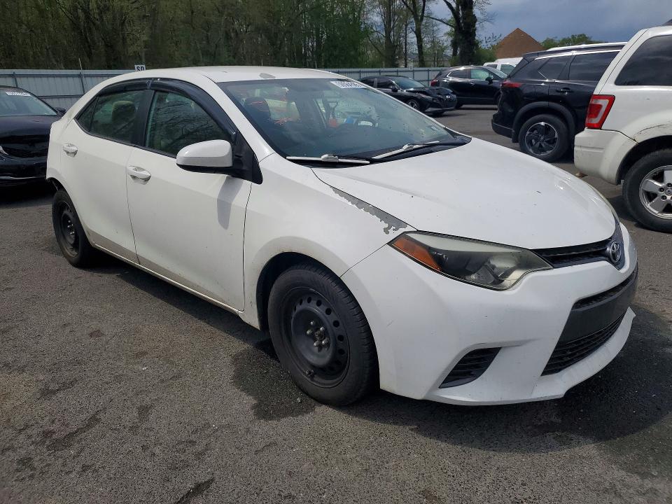 2015 Toyota Corolla მანქანა იყიდება აუქციონზე, vin: 5YFBURHE5FP246932, აუქციონის ნომერი: 50564386