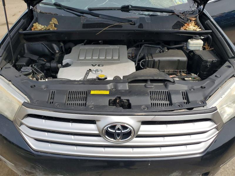 50187856 :رقم المزاد ، 5TDBK3EH9BS070809 vin ، 2011 Toyt Highlander مزاد بيع