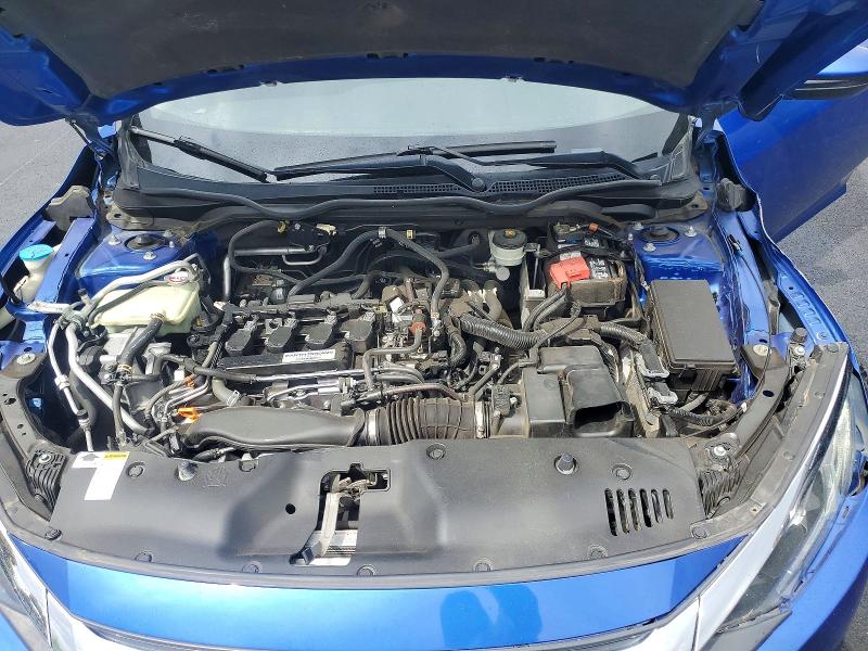50788566 :رقم المزاد ، JHMFC1F33JX015768 vin ، 2018 Honda Civic مزاد بيع