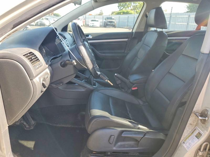 50955576 :رقم المزاد ، 3VWRZ7AJ3AM125597 vin ، 2010 Volkswagen Jetta مزاد بيع