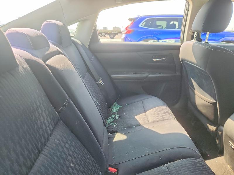 2017 Nissan Altima მანქანა იყიდება აუქციონზე, vin: 1N4AL3AP2HC241759, აუქციონის ნომერი: 51327886