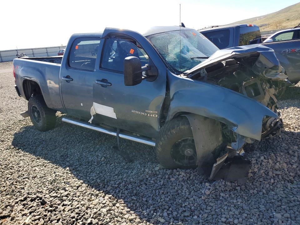 49087976 :رقم المزاد ، 1GTHK23677F509664 vin ، 2007 Gmc Sierra مزاد بيع